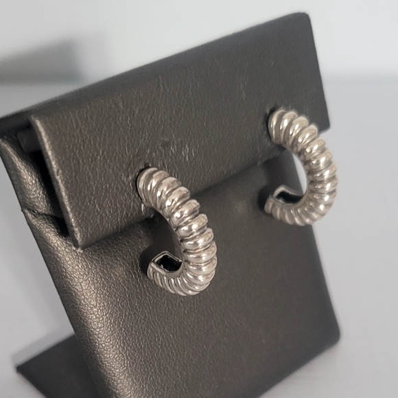 LAGOS Caviar Ribbed Sterling Silver Half Hoop Earrings - Picture 2 of 8